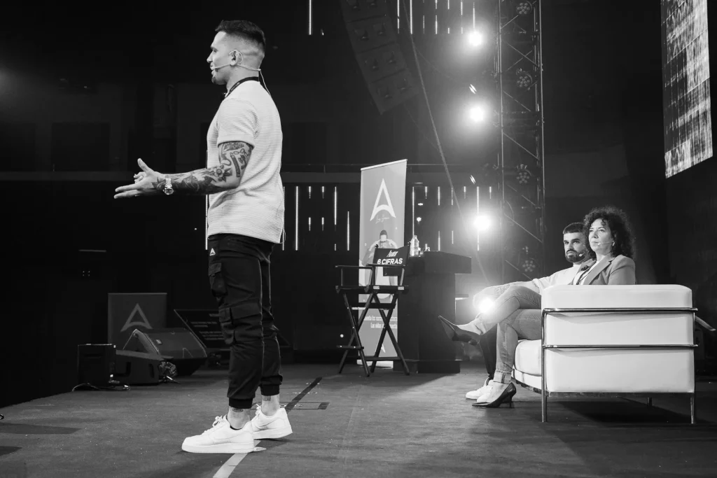 Evento presencial Partner 360 Opiniones de Fabio Serna y su curso Partner 360 Academy